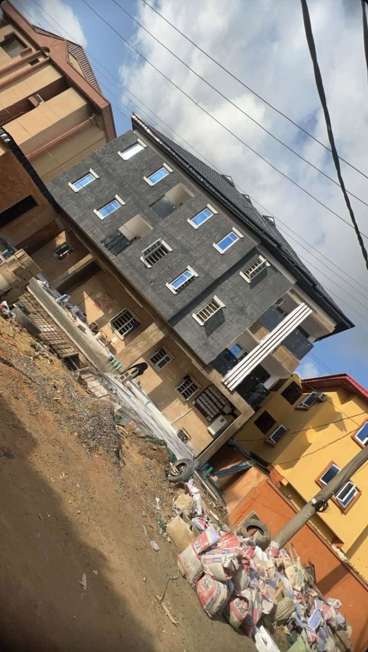 Ricvans Apartments